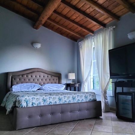 Il Girasole Bed and Breakfast Semorile Buitenkant foto